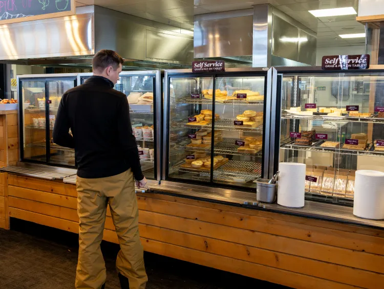 Pātaka Eatery