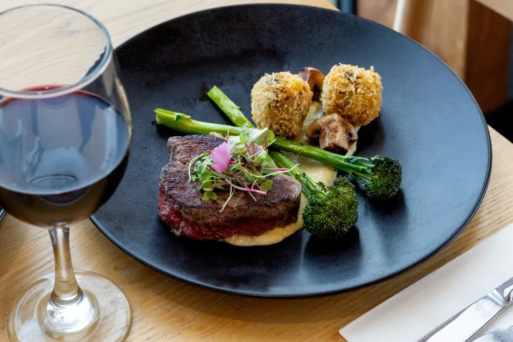 Ngā Tohu Restaurant
