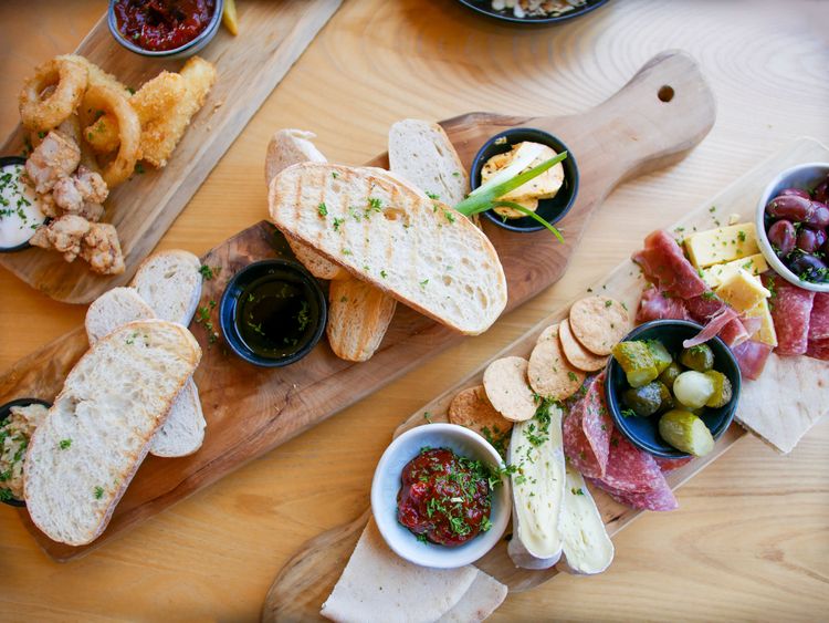 Eat at Knoll Ridge Chalet