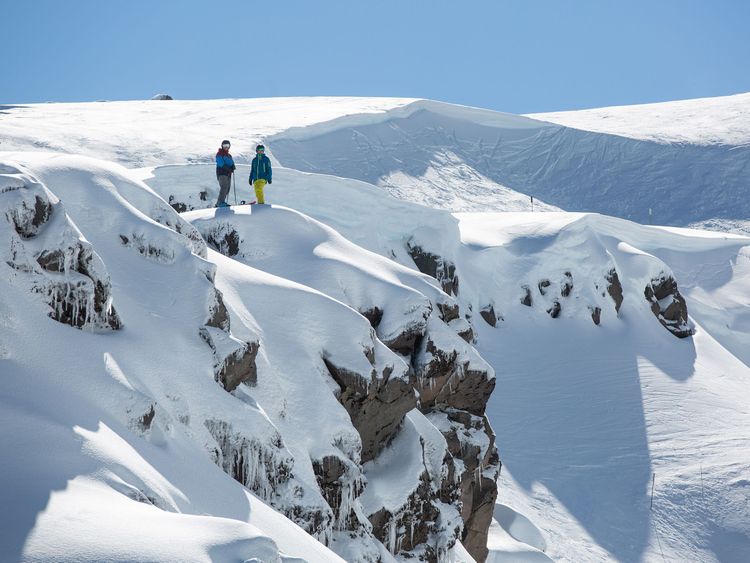 Stay across today’s conditions.